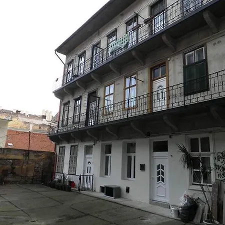Apartment Mozaik